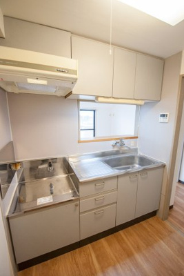 【キッチン】 | グリーンウッド | 幅広で使いやすいキッチン(^^)／