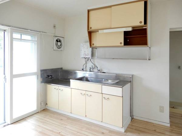 ビレッジハウス紫波2号棟のキッチン|ビレッジハウスの同一物件・同一タイプの間取りの写真です