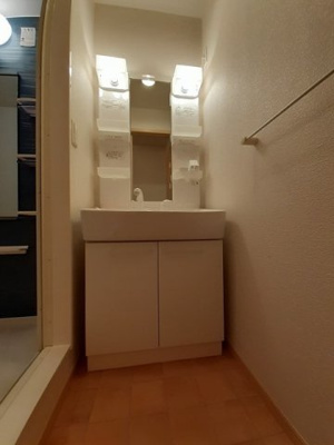 【洗面所】 | シャレイユ | 忙しい朝には欠かせない洗面所です