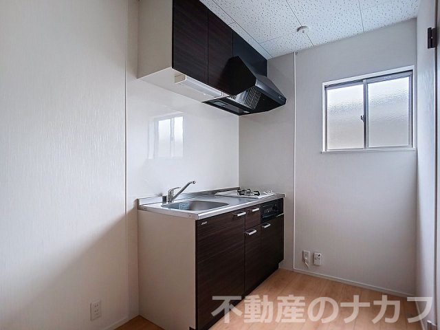 Route3のキッチン|※地震前の写真です