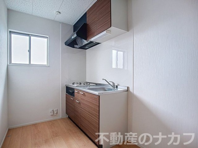 Route3のキッチン|※地震前の写真です
