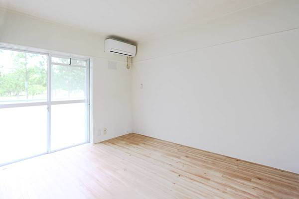 ビレッジハウス西根1号棟の居間・リビング|ビレッジハウスの同一物件・同一タイプの間取りの写真です