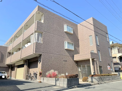 【駐車場】 | バスタ　301