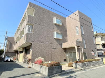 【外観】 | バスタ　301