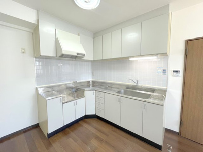 【居間・リビング】 | バスタ　301