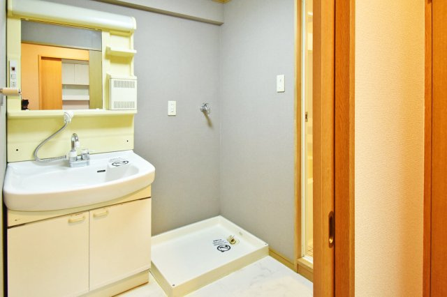 ラディアント柴田の洗面所|※同タイプのお部屋の写真です。