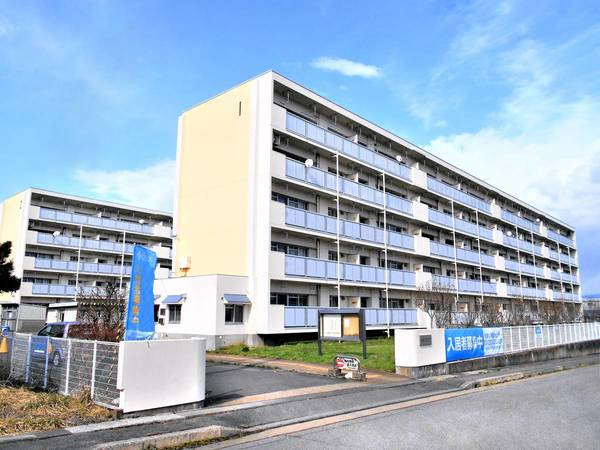 ビレッジハウス矢巾1号棟の外観