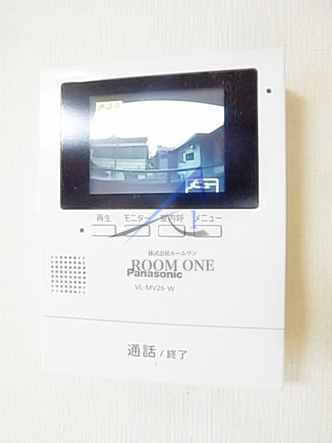 シャトー・ド・シャトンのセキュリティ|モニター付きインターホンです。