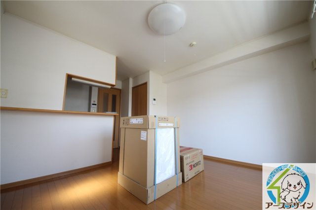 ヴィラ　コバトの居間・リビング|※類似部屋