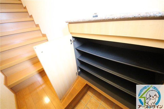 ヴィラ　コバトの玄関|※類似部屋