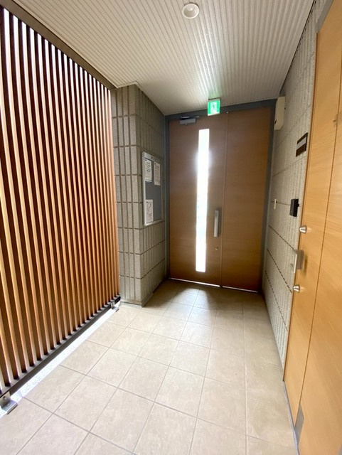 ボヌール元町のロビー
