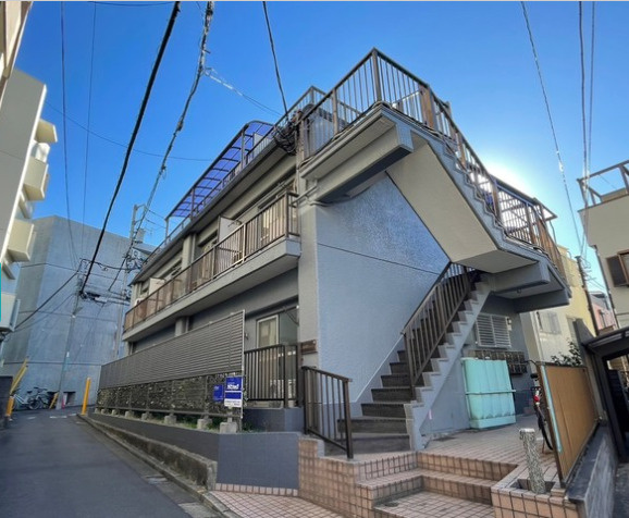 三軒茶屋マンション　角部屋　最上階　敷金礼金0