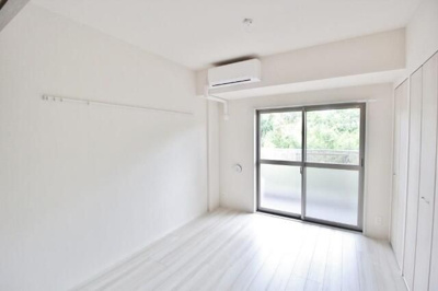 【バルコニー】 | イルミナーレ学大