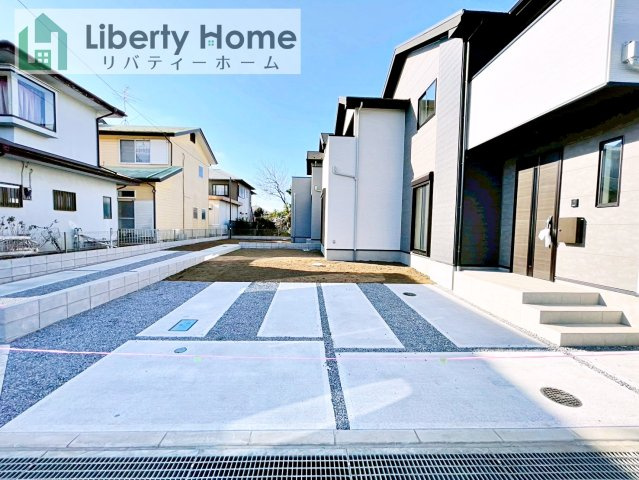 取手市戸頭16期　新築戸建　2号棟の駐車場