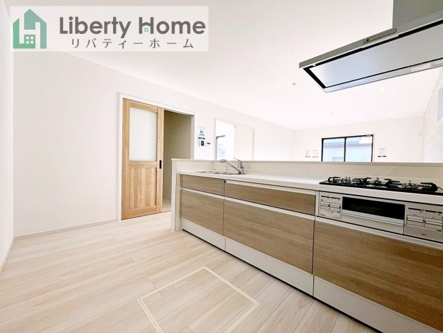 取手市戸頭16期　新築戸建　2号棟のキッチン