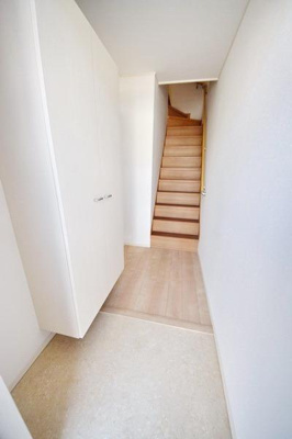 【玄関】 | Famille Cosmos