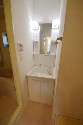 【洗面所】 | Famille Cosmos