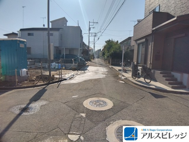 新築/ふじみ野市元福岡2丁目　3期全2棟の前面道路含む現地写真