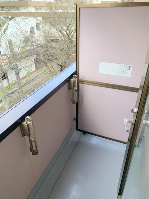 高橋ビルのバルコニー