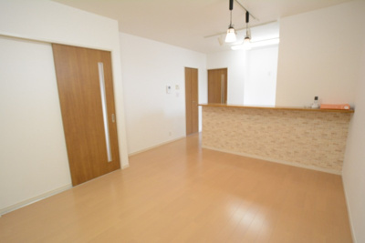 【居間・リビング】 | ブレストンコート1