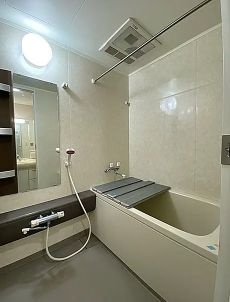 文京区千駄木５丁目の賃貸マンション