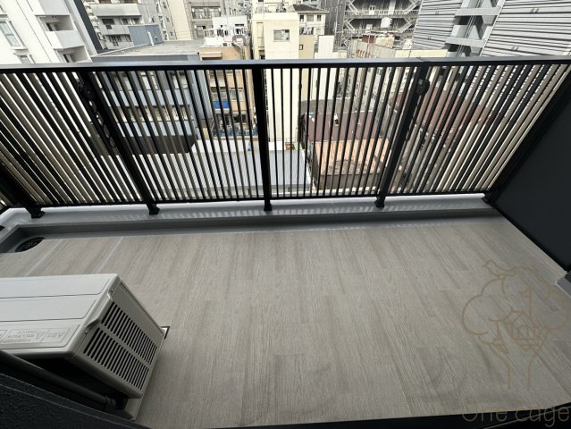 ルフォンプログレ南森町のバルコニー