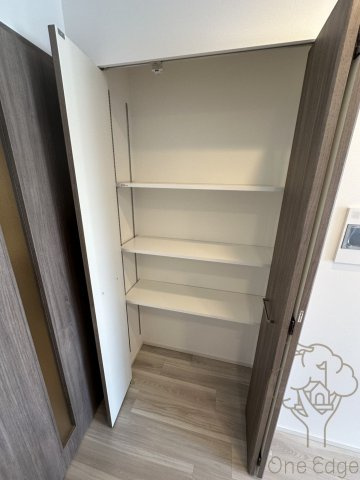 ルフォンプログレ南森町の収納