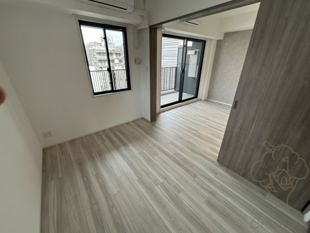 ルフォンプログレ南森町の寝室