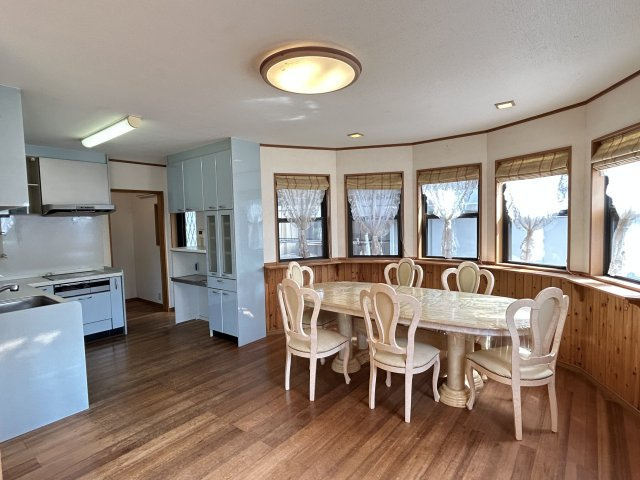 阿南市羽ノ浦町中庄洲崎中古戸建の居間・リビング