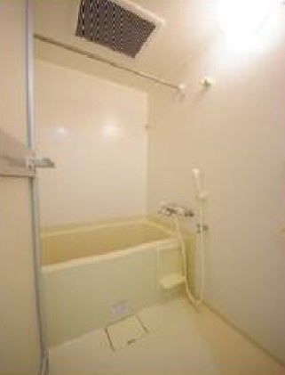 ヴェルト南千住の浴室