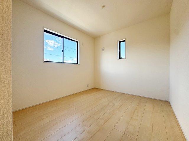 新築戸建・新築建売　福島市方木田字上原【長期優良住宅】吉井田小・福島一中の洋室