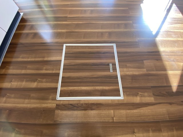 東和貸家の収納