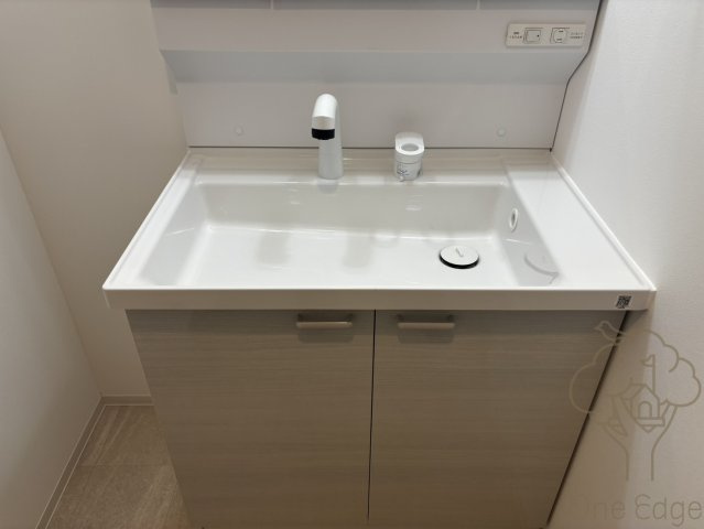 ルフォンプログレ南森町の洗面所