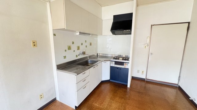 【キッチン】 | 秦野マンションB棟３階　