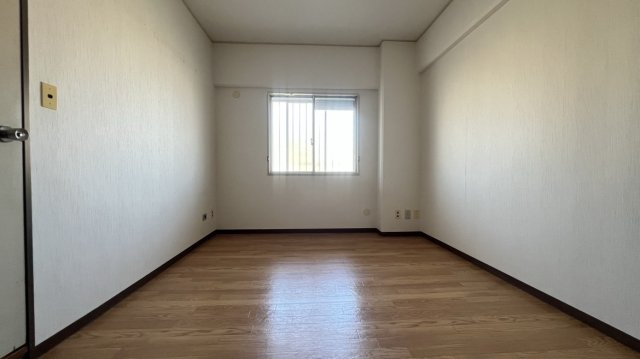 【洋室】 | 秦野マンションB棟３階　