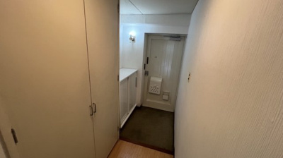 【玄関】 | 秦野マンションB棟３階　