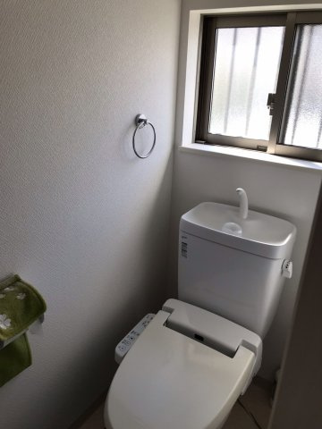 岩出市中黒・中古戸建・54716のトイレ