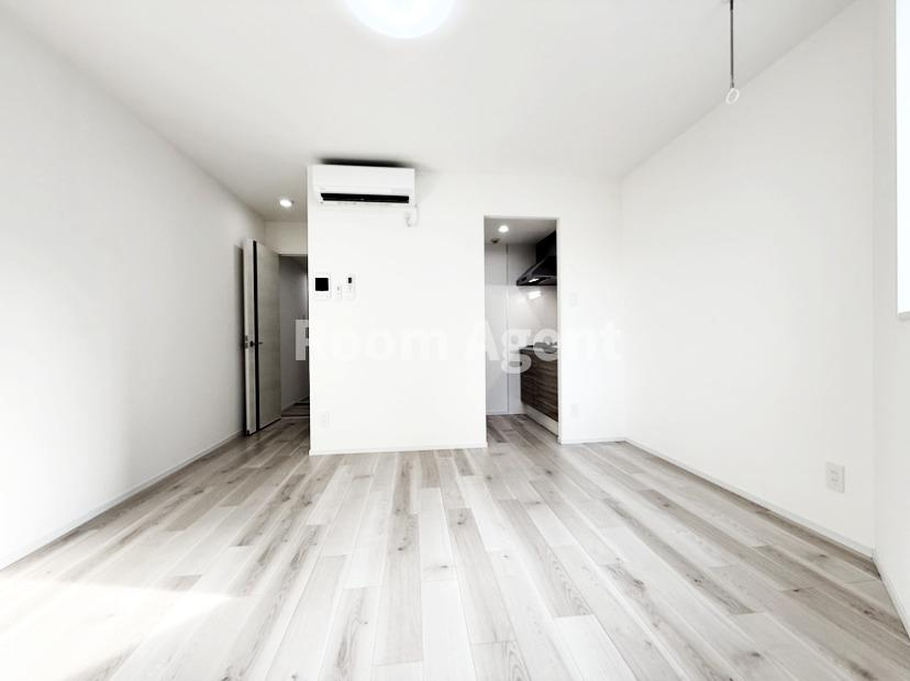 GVIVRE東別院の居間・リビング