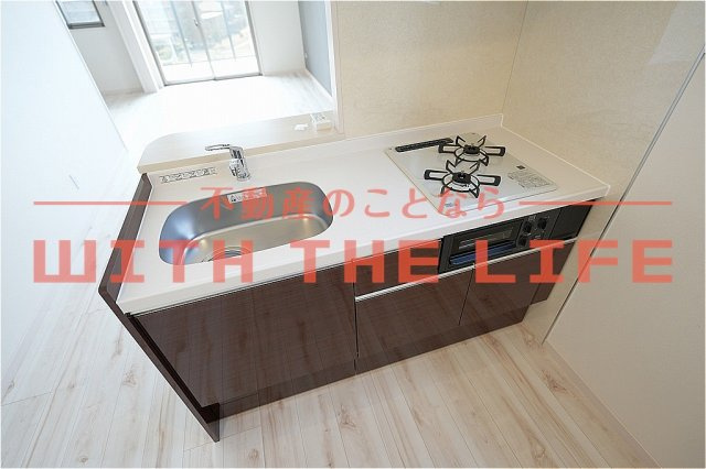 PROUDⅡ花畑（プラウド）【キャッシュバック対象物件】のキッチン|コンパクトなキッチンで掃除もラクラク