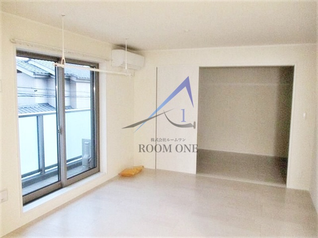 プラサート22の居間・リビング|洋室のお部屋です。