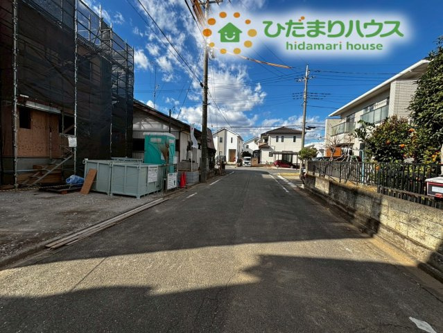 深谷市岡里第4　新築一戸建て　クレイドルガーデン　01の駐車場