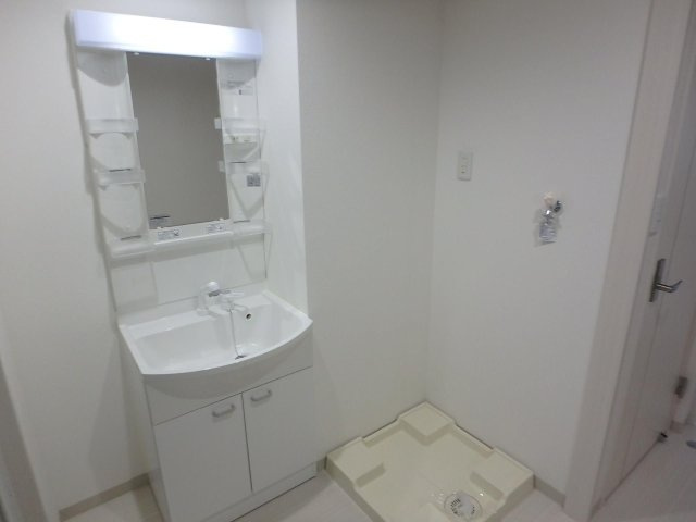 ラヴィータ原町の洗面所