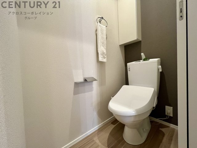 ウォシュレット付きのトイレです♪