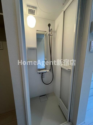 【シャワールーム】 | アレンデール西落合 | 同仕様写真