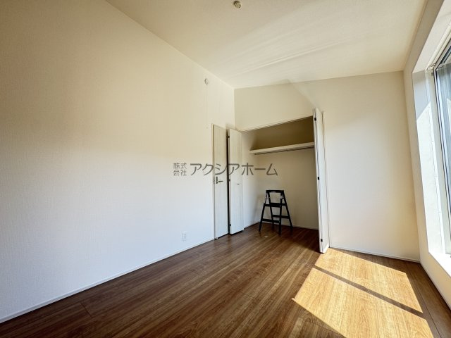 東村山市秋津町4丁目・全7棟　新築一戸建　3号棟の洋室|洋室6帖