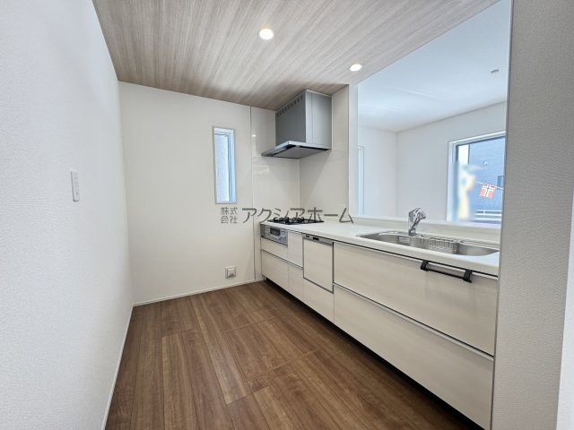 東村山市秋津町4丁目・全7棟　新築一戸建　3号棟のキッチン|食洗機付対面式キッチン