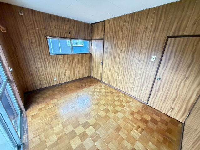 【洋室】 | 2階　洋室☆