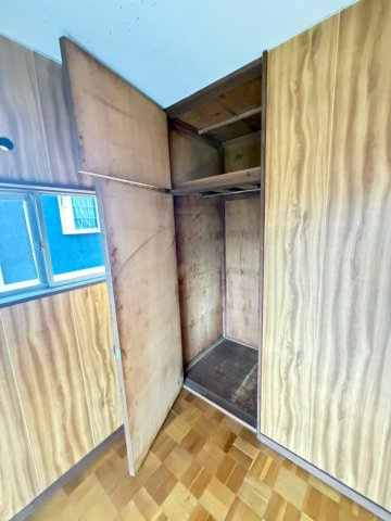 【収納】 | 2階　洋室☆