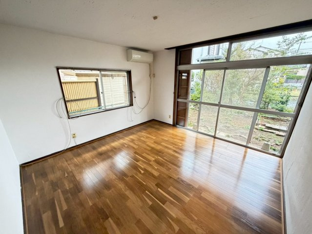 【居間・リビング】 | 1階 洋室①☆