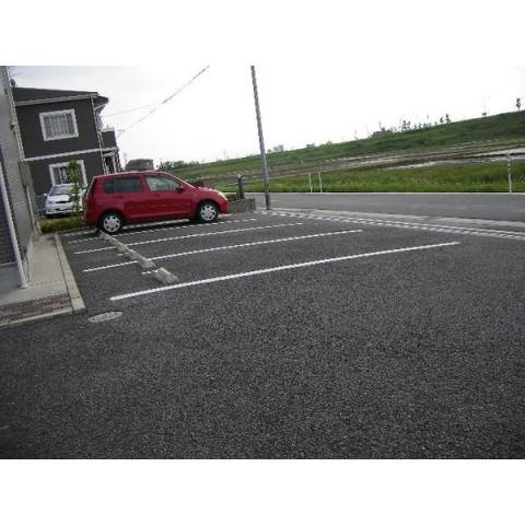 アメニティ　ワンの駐車場